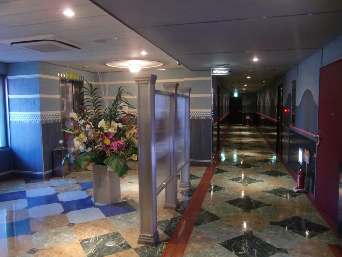 Resort Inn Golf Gotemba (Adults Only) Exteriör bild